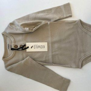 Baby bodysuit - BNWT - kid wild